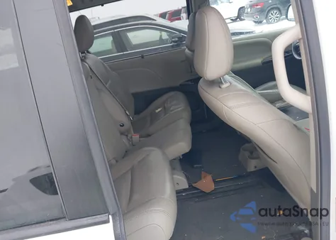 2015 Toyota Sienna Xle 8 Passenger from USA, damaged, VIN 5TDYK3DC2FS541284